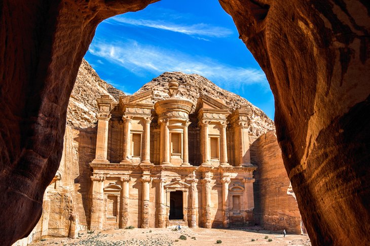 jordan-top-attractions-petra.jpg